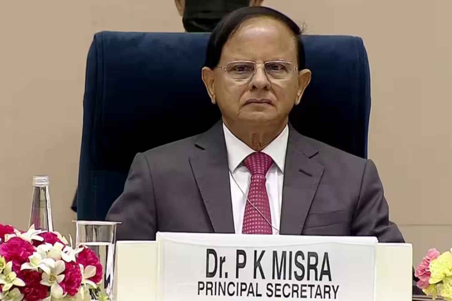ডেটার মান নিয়ে কড়া বার্তা প্রধানমন্ত্রীর মুখ্য সচিব পি কে মিশ্রের