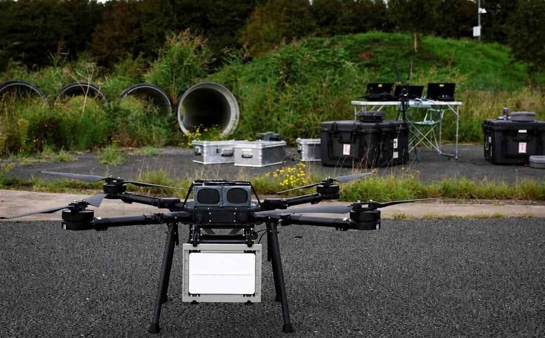 এআই ড্রোন এবার নিজেরাই "কথা" বলবে: ইউক্রেনের যুদ্ধক্ষেত্রে ডাচ কোম্পানির নতুন সফটওয়্যার